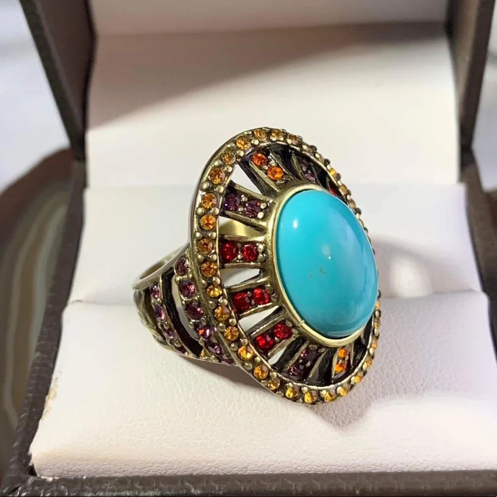 crystal gold tone Ring size 7 - Picture 2 of 3